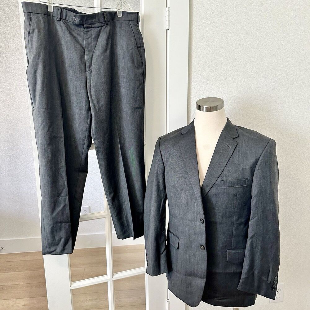 Jos A Bank Suit Men 43R Pant 36W x 29L Gray 2 Button Traveler Tailored Fit Wool